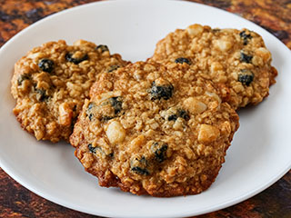 These work well with dried blueberries too! These work well with dried blueberries too!